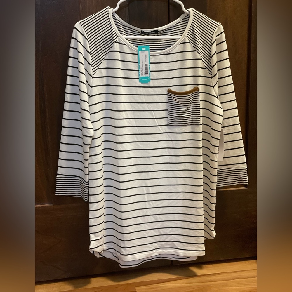 Pink clover Haylee front pocket raglan knit top new with tags size large